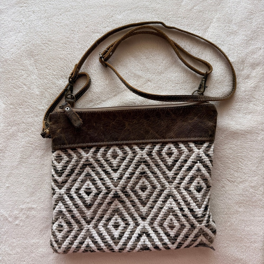 Myra Bag Southwestern Geometric Print Leather Crossbody‎ Bag